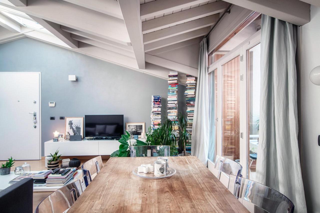 Joivy Isotta'S House With 2 Cosy Balconies Apartment Como Exterior photo