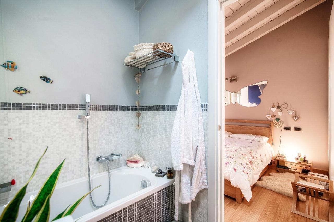 Joivy Isotta'S House With 2 Cosy Balconies Apartment Como Exterior photo